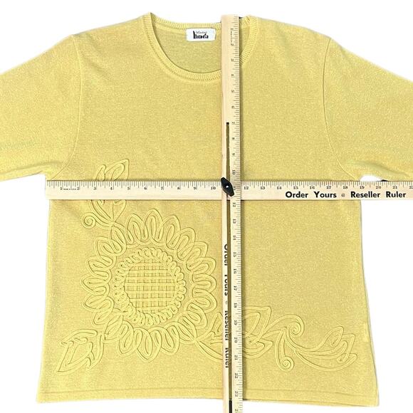Vintage 90s Sunflower Embellished Yellow Shimmer Baby Tee Short Sleeve sz M / L - Picture 10 of 11